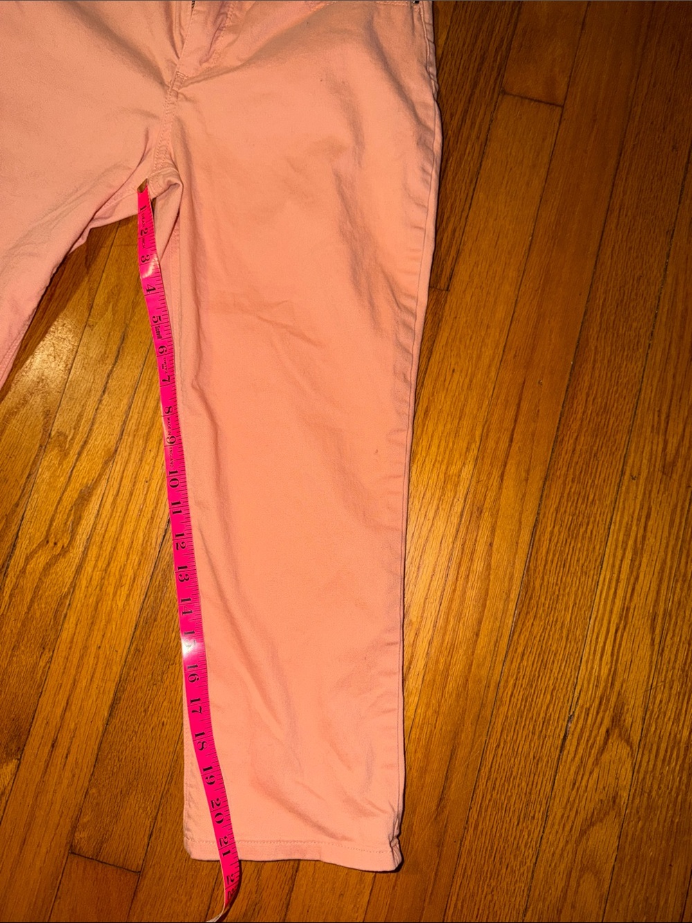 Women's Peachy pink Slim cropped pants size 8 petite LEE Easy Fit - Picture 3 of 6